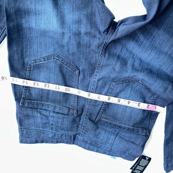 Shop THE MINT WIDE LEG JEANS - Picture 7 of 10